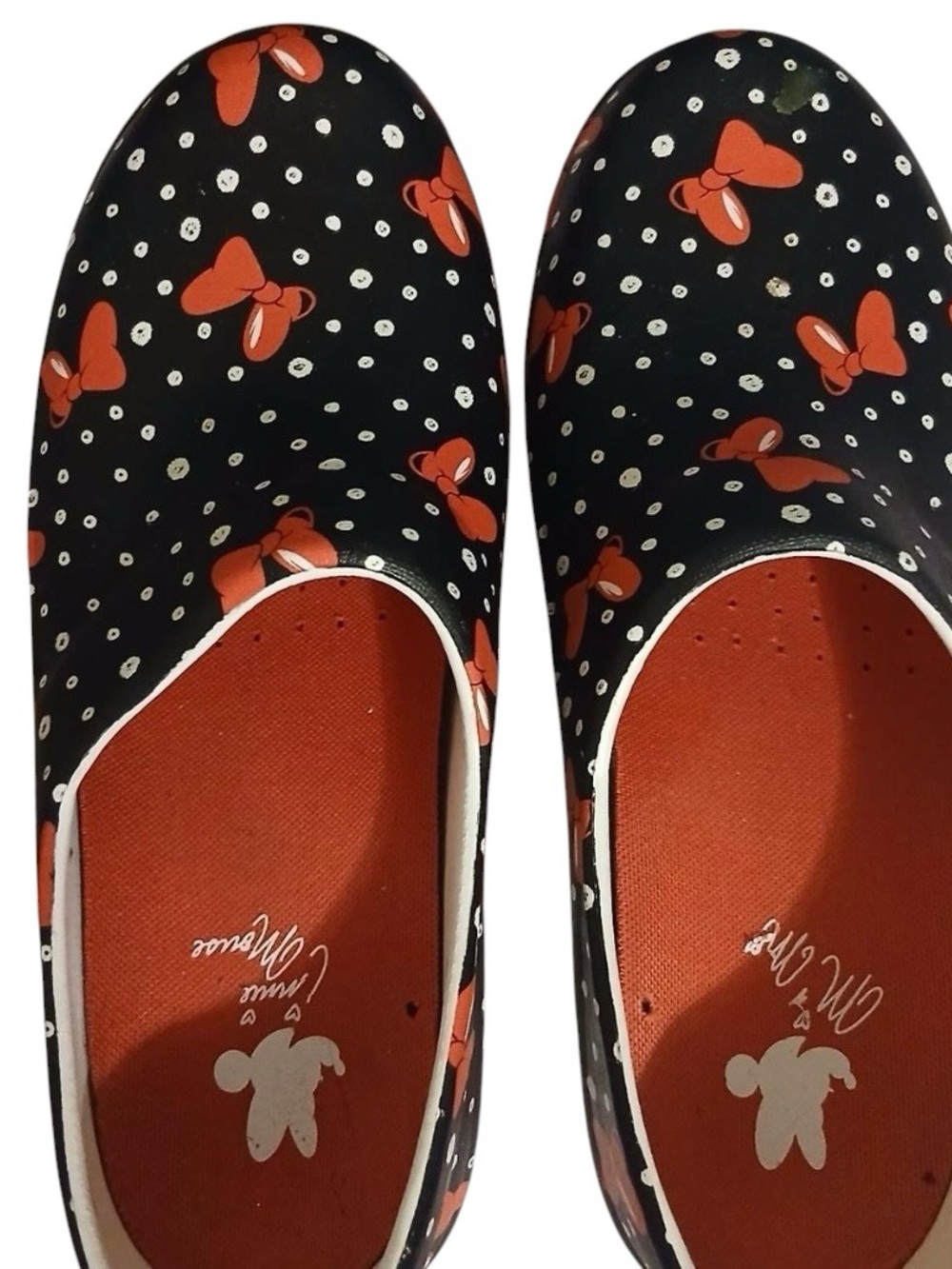 CROCS Black and White Minnie Mouse Bow Print